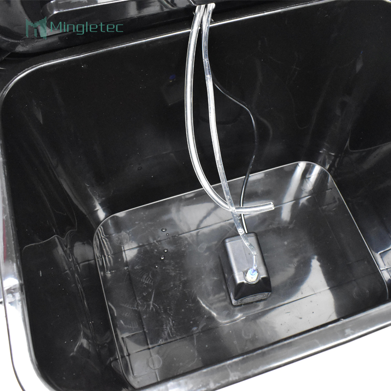 tanque de agua y bomba